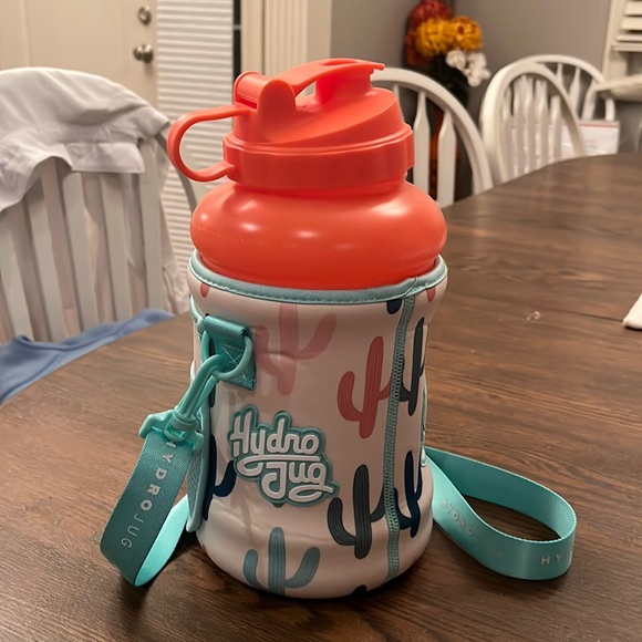 HydroJug Other - Coral colored Hydro jug with sleeve